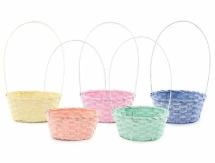 CESTA DE VIME DE PÁSCOA OVAL COM ALÇA SORTIDA COLORIDA 23X17X10CM