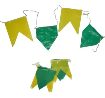 BANDEIRA DE PLÁSTICO VERDE E AMARELO 16X18CM COM 10M