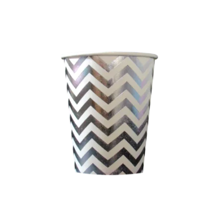 COPO DE  PAPEL CHEVRON PRATEADO COM 10 UNIDADES- SILVER PLASTIC