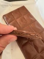 BARRA DE CHOCOLATE DIAMANTE NEGRO RECHEADA 104G - LACTA - Imagem 2