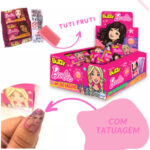 CHICLETE DA BARBIE COM TATUAGEM TUTTI FRUTTI 90UN - BUZZY - Imagem 3